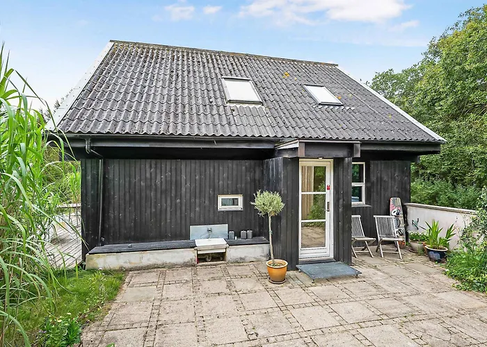 Lovely Enveloped In Surroundings Сasa de vacaciones Ebeltoft